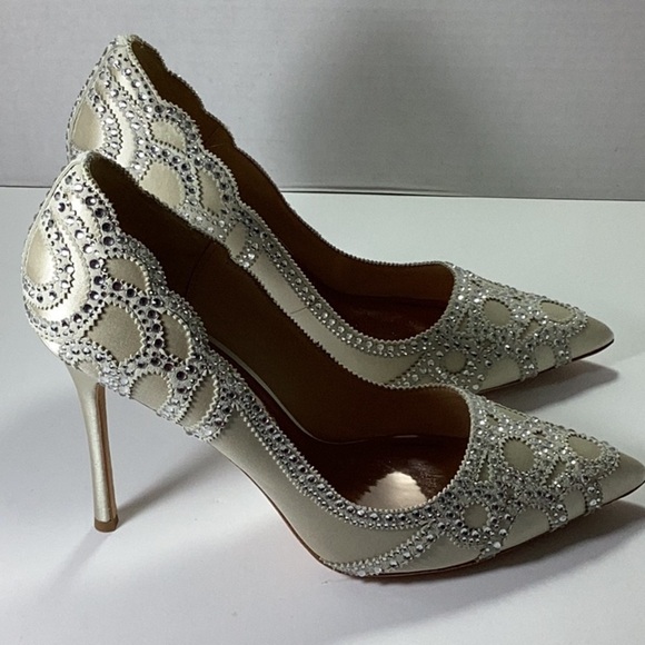 Badgley Mischka Brand
Rouge Embellished Evening Shoe - Picture 6 of 11